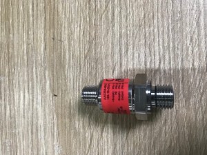F672035 CZUJNIK CIŚNIENIA 100BAR